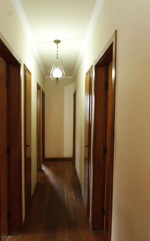 Apartamento à venda com 156m², 4 quartos e 2 vagasCorredor