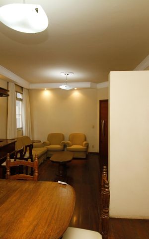 Apartamento à venda com 156m², 4 quartos e 2 vagasSala