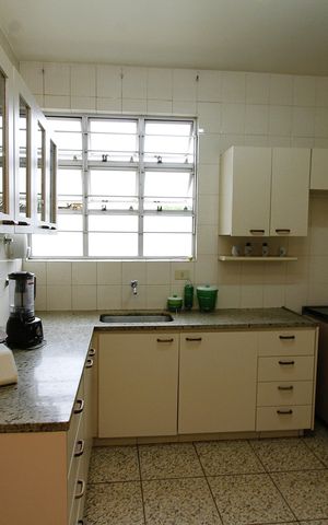Apartamento à venda com 156m², 4 quartos e 2 vagasCozinha