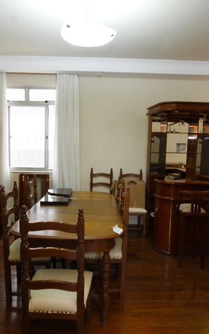 Apartamento à venda com 156m², 4 quartos e 2 vagasSala