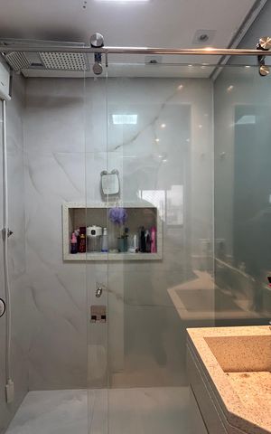 Apartamento à venda com 124m², 2 quartos e 2 vagas Apartamento à venda com 124m², 2 quartos e 2 vagasBanheiro do Quarto 2