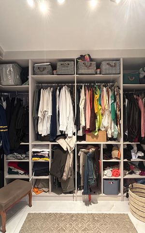 Apartamento à venda com 124m², 2 quartos e 2 vagas Apartamento à venda com 124m², 2 quartos e 2 vagasCloset do quarto 2