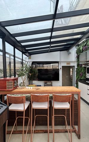 Apartamento à venda com 124m², 2 quartos e 2 vagas Apartamento à venda com 124m², 2 quartos e 2 vagasCobertura