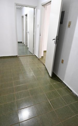 Casa à venda com 178m², 3 quartos e 3 vagas