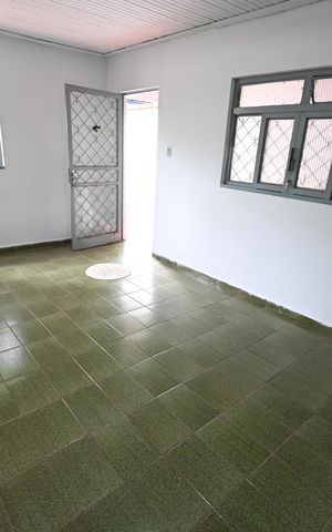 Casa à venda com 178m², 3 quartos e 3 vagas