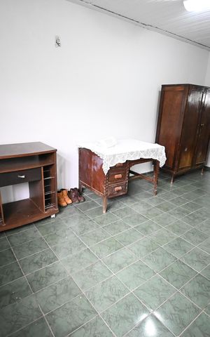 Casa à venda com 178m², 3 quartos e 3 vagas