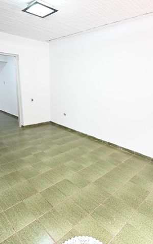 Casa à venda com 178m², 3 quartos e 3 vagas