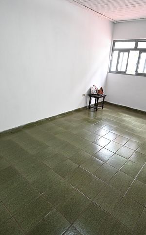 Casa à venda com 178m², 3 quartos e 3 vagas
