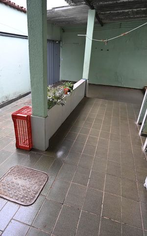 Casa à venda com 178m², 3 quartos e 3 vagas