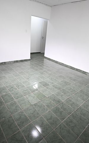 Casa à venda com 178m², 3 quartos e 3 vagas