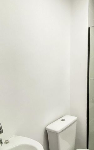 Apartamento para alugar com 39m², 2 quartos e sem vaga Apartamento para alugar com 39m², 2 quartos e sem vagaBanheiro