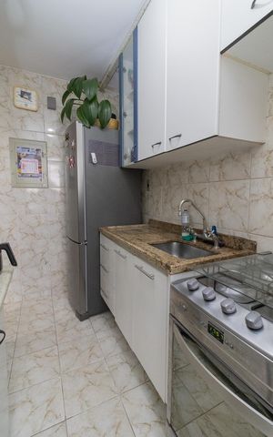Apartamento à venda com 55m², 3 quartos e 1 vaga Apartamento à venda com 55m², 3 quartos e 1 vagaCozinha