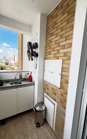Apartamento para alugar com 105m², 3 quartos e 2 vagas Apartamento para alugar com 105m², 3 quartos e 2 vagasCozinha - Varanda