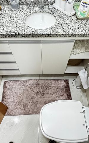 Apartamento para alugar com 105m², 3 quartos e 2 vagas Apartamento para alugar com 105m², 3 quartos e 2 vagasBanheiro