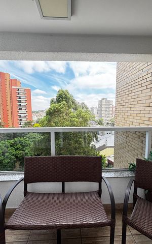 Apartamento para alugar com 105m², 3 quartos e 2 vagas Apartamento para alugar com 105m², 3 quartos e 2 vagasSala - Sala de Jantar Varanda