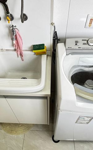 Apartamento para alugar com 105m², 3 quartos e 2 vagas Apartamento para alugar com 105m², 3 quartos e 2 vagasÁrea de Serviço