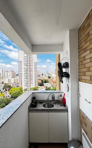 Apartamento para alugar com 105m², 3 quartos e 2 vagas Apartamento para alugar com 105m², 3 quartos e 2 vagasCozinha - Varanda