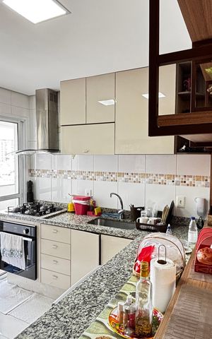 Apartamento para alugar com 105m², 3 quartos e 2 vagas Apartamento para alugar com 105m², 3 quartos e 2 vagasCozinha