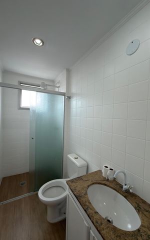 Apartamento para alugar com 65m², 3 quartos e 1 vaga Apartamento para alugar com 65m², 3 quartos e 1 vagaBanheiro Social