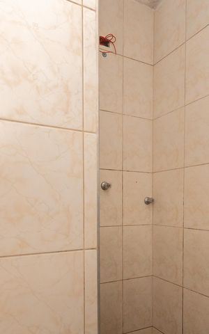 Casa de condomínio para alugar com 40m², 1 quarto e sem vagaBanheiro