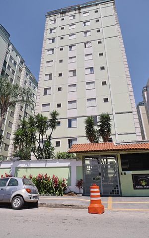 Apartamento para alugar com 43m², 2 quartos e sem vagaFachada