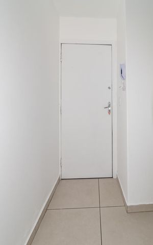 Apartamento para alugar com 38m², 1 quarto e sem vaga Apartamento para alugar com 38m², 1 quarto e sem vagaSala / Quarto