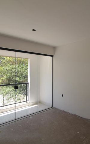 Casa à venda com 122m², 3 quartos e 4 vagasSuite