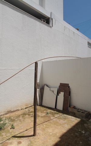 Casa à venda com 122m², 3 quartos e 4 vagasQuintal