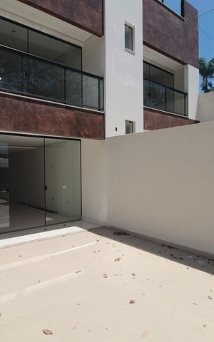 Casa à venda com 122m², 3 quartos e 4 vagasGaragem