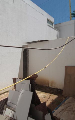 Casa à venda com 122m², 3 quartos e 4 vagasQuintal