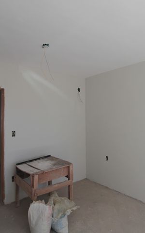 Casa à venda com 122m², 3 quartos e 4 vagasSuite