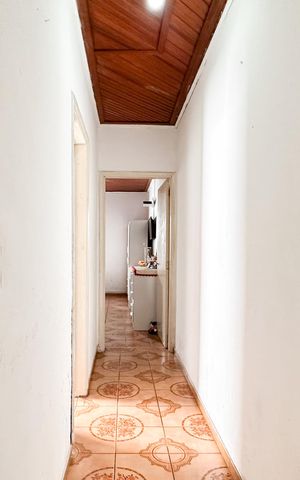 Casa à venda com 110m², 2 quartos e 1 vaga Casa à venda com 110m², 2 quartos e 1 vagaCorredor