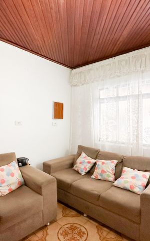 Casa à venda com 110m², 2 quartos e 1 vaga Casa à venda com 110m², 2 quartos e 1 vagaSala