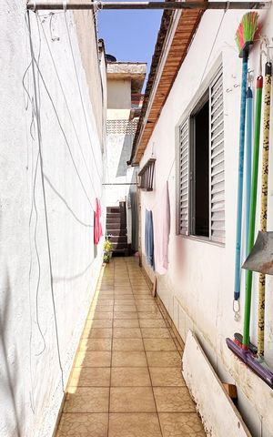Casa à venda com 110m², 2 quartos e 1 vaga Casa à venda com 110m², 2 quartos e 1 vagaQuintal