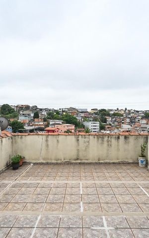 Casa à venda com 170m², 2 quartos e 3 vagasQuintal 1