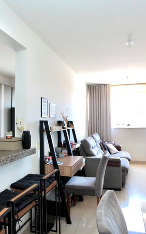 Apartamento à venda com 65m², 2 quartos e 2 vagasSala