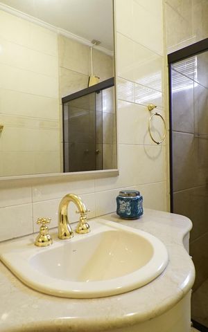 Casa para alugar com 350m², 3 quartos e 6 vagasSuíte