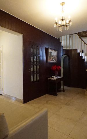 Casa para alugar com 350m², 3 quartos e 6 vagasSala 2