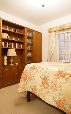 Casa para alugar com 350m², 3 quartos e 6 vagasSuíte