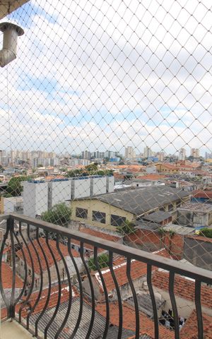 Apartamento à venda com 63m², 2 quartos e 1 vagaSala - Varanda