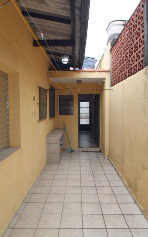 Casa para alugar com 129m², 2 quartos e 2 vagasÁrea de Serviço