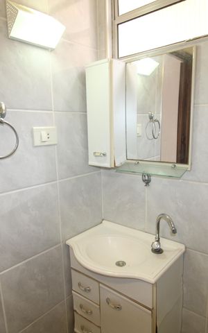 Casa para alugar com 129m², 2 quartos e 2 vagasBanheiro 2
