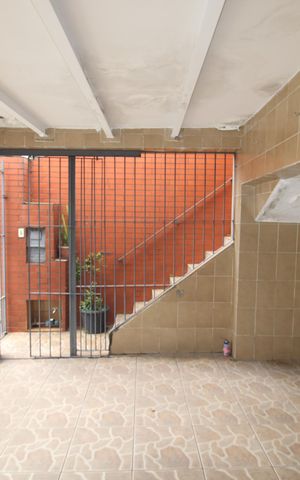 Casa para alugar com 129m², 2 quartos e 2 vagasGaragem