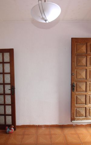 Casa para alugar com 129m², 2 quartos e 2 vagasSala