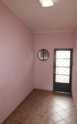 Casa para alugar com 129m², 2 quartos e 2 vagasHall de entrada
