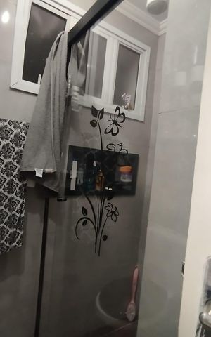 Apartamento à venda com 52m², 2 quartos e 1 vaga Apartamento à venda com 52m², 2 quartos e 1 vagaBanheiro