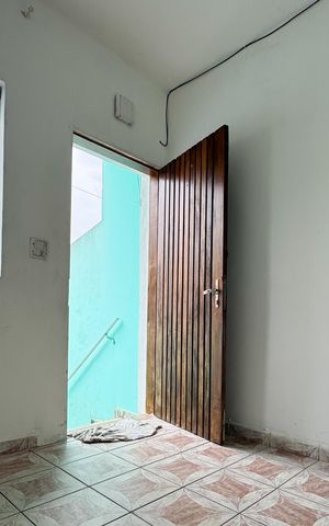 Casa à venda com 220m², 5 quartos e 1 vaga Casa à venda com 220m², 5 quartos e 1 vagaSala - Casa 1