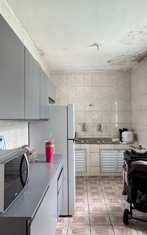 Casa à venda com 220m², 5 quartos e 1 vaga Casa à venda com 220m², 5 quartos e 1 vagaCozinha - Casa 1