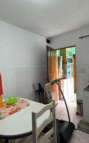 Casa à venda com 220m², 5 quartos e 1 vaga Casa à venda com 220m², 5 quartos e 1 vagaCozinha - Casa 2