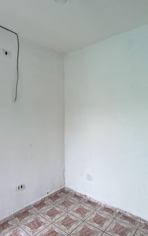 Casa à venda com 220m², 5 quartos e 1 vaga Casa à venda com 220m², 5 quartos e 1 vagaSala - Casa 1